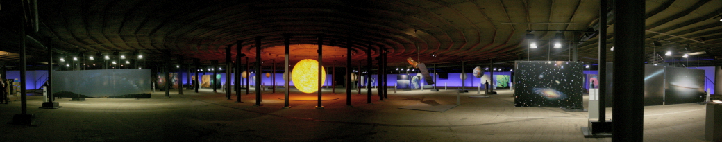 Panoramafoto der Ausstellung