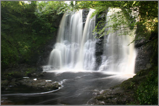 Wasserfall im Tal von Glenariff